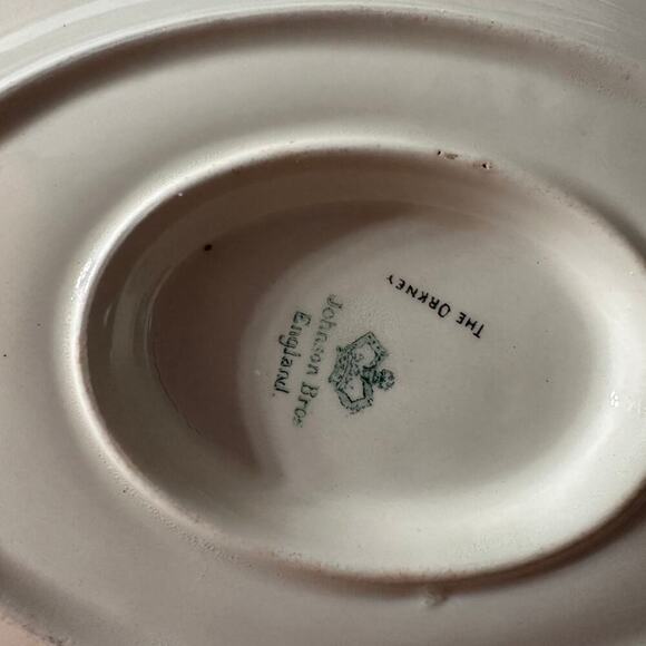 Vintage Gravy Boat by Johnson Brothers made in England0 - Picture 3 of 5